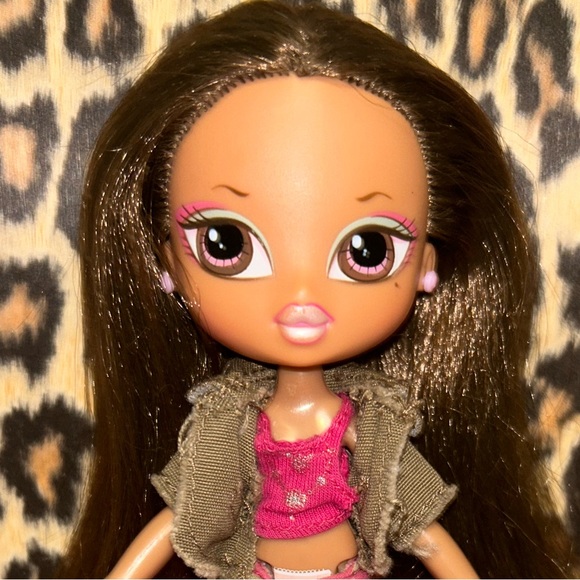 Bratz Kidz Yasmin Doll First Edition - Picture 2 of 2